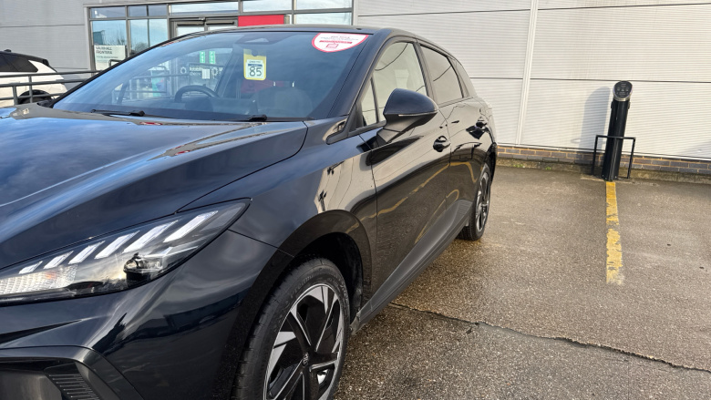 MG MG4 125kW SE EV 51kWh 5dr Auto Electric Hatchback